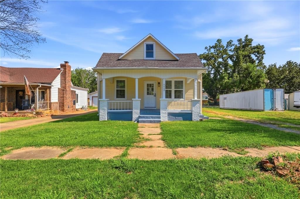 1117 E 1st Street, Fort Scott
