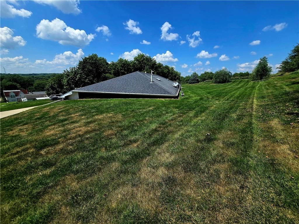 505 E Mill Street — photo 44