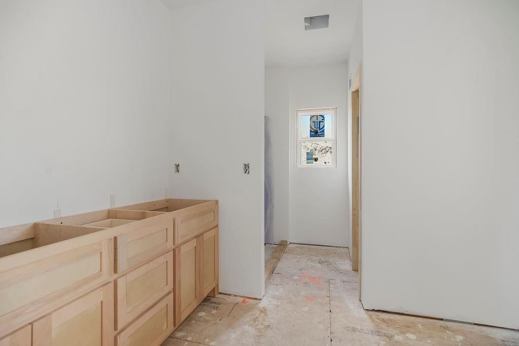 803 Kellogg Street — photo 29
