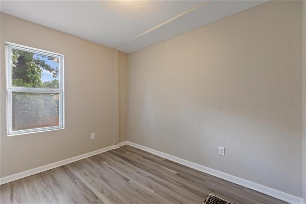 2130 N 32nd Street — photo 14