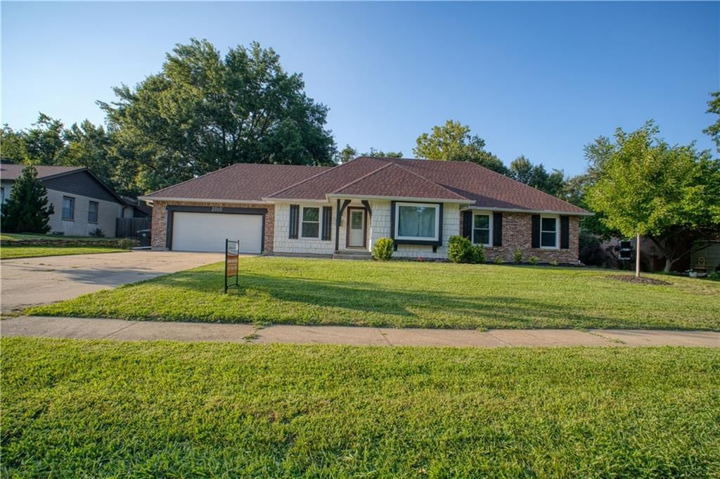 2010 SW 33rd Street, Topeka