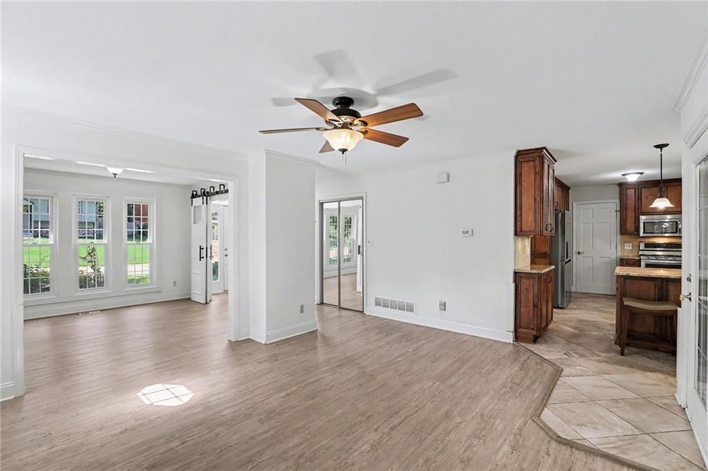 722 Deerfield Street — photo 7