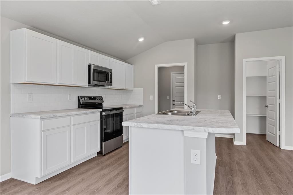 20263 W 195th Street — photo 22