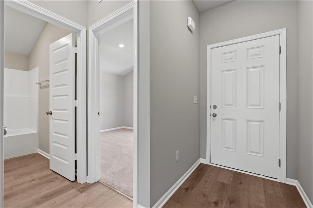 19507 Lincoln Street — photo 20