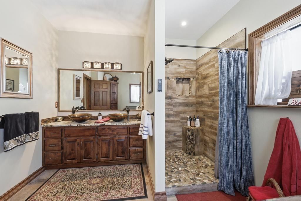 4585 Esquire Lane — photo 83