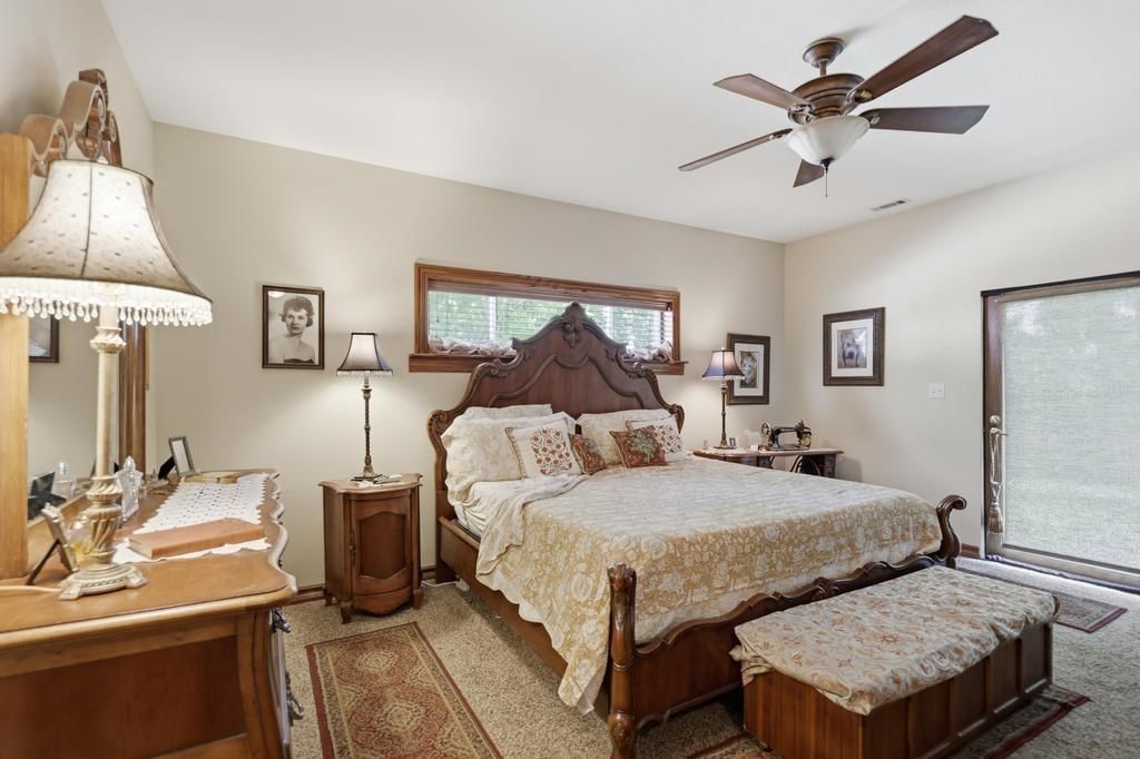 4585 Esquire Lane — photo 87
