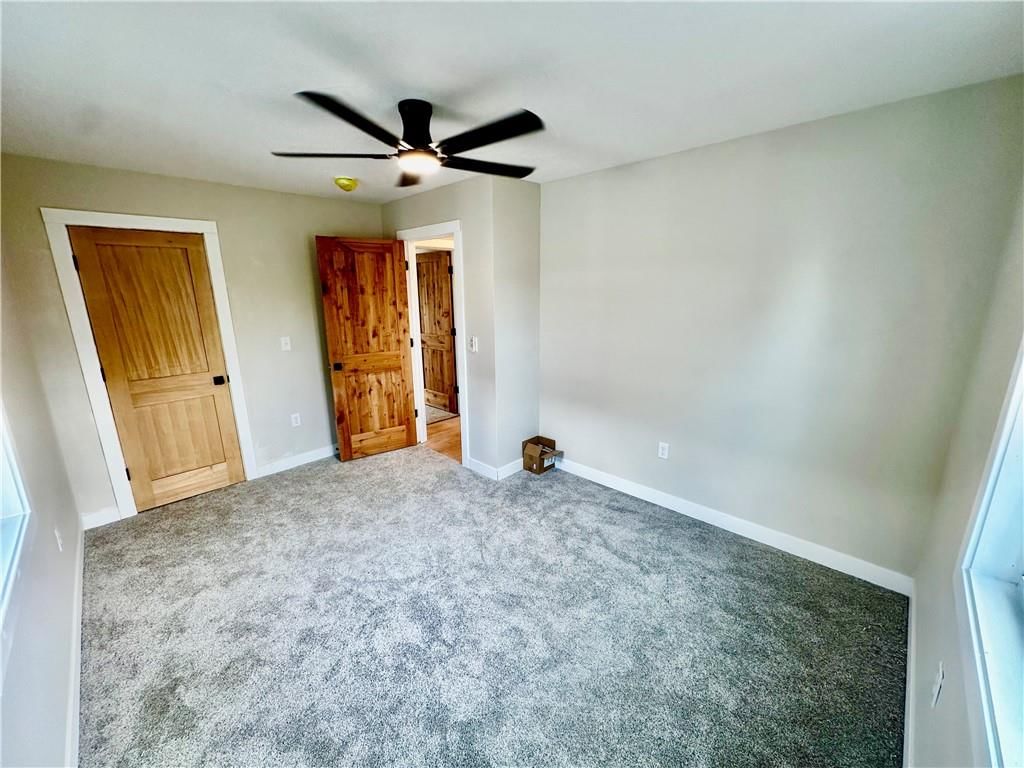 419 E 3rd Street — photo 38