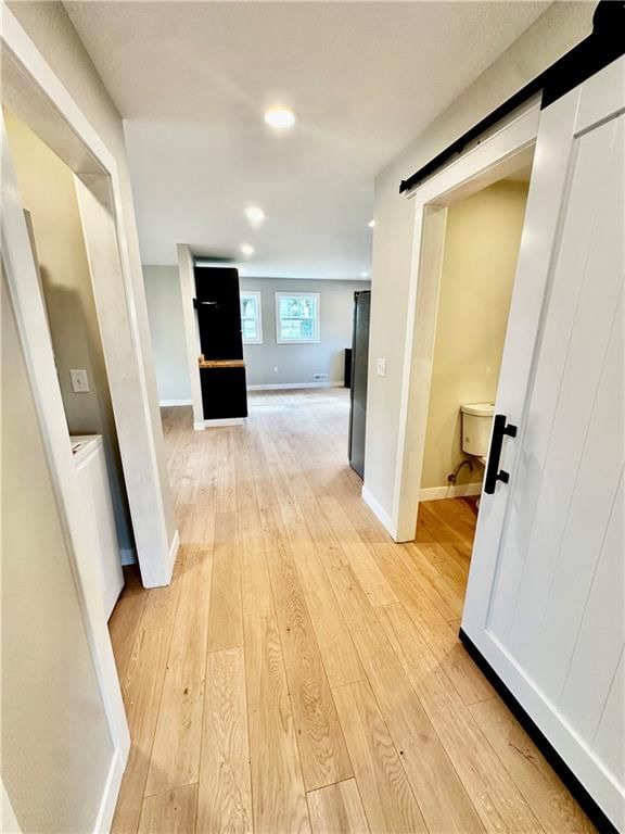 419 E 3rd Street — photo 42