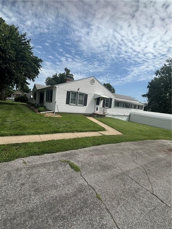 1309 S 35 Street — photo 38