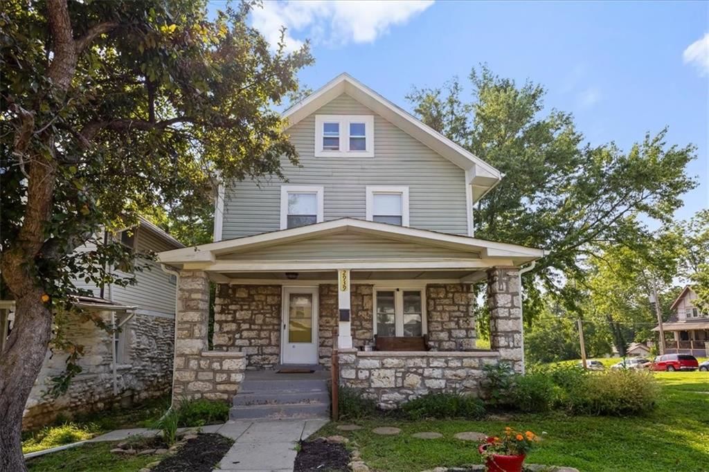 2939 WAYNE Avenue, Kansas City, MO