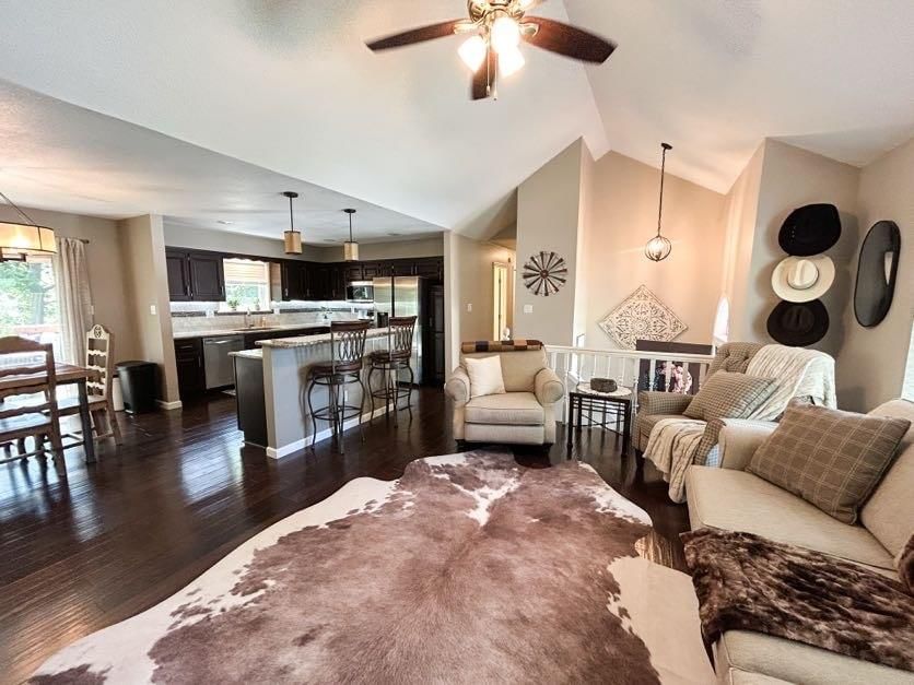 6619 NW Sioux Drive — photo 4