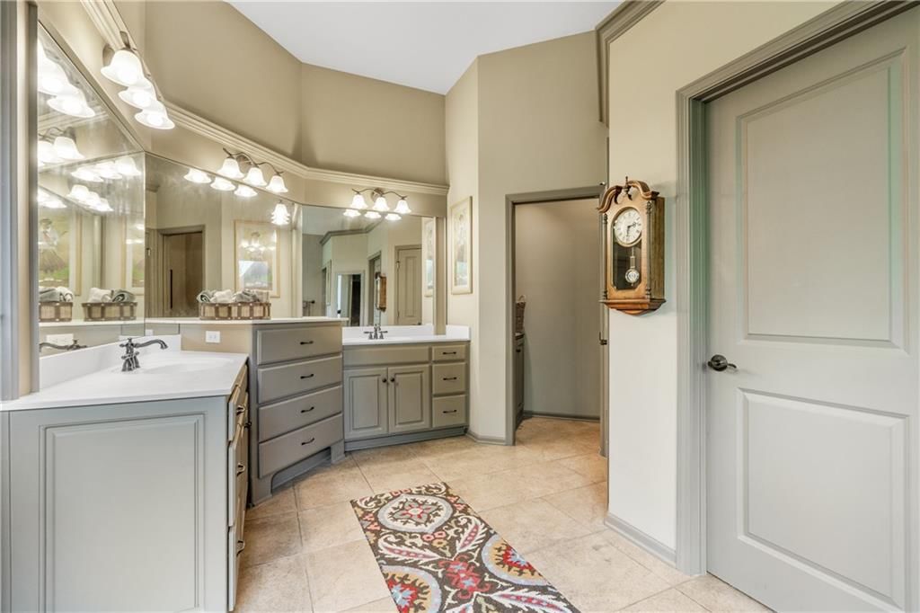 15908 Kessler Street — photo 36