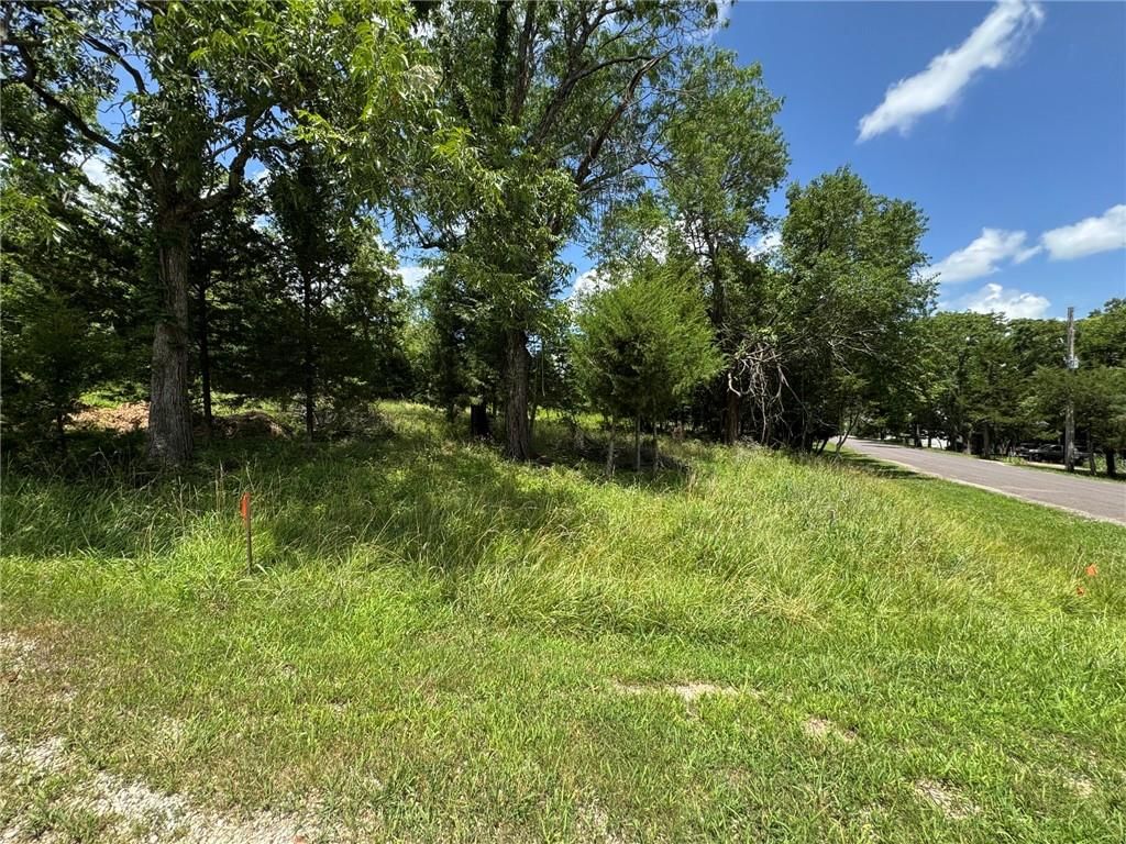 5 Shady Hollow Drive, Linn Valley