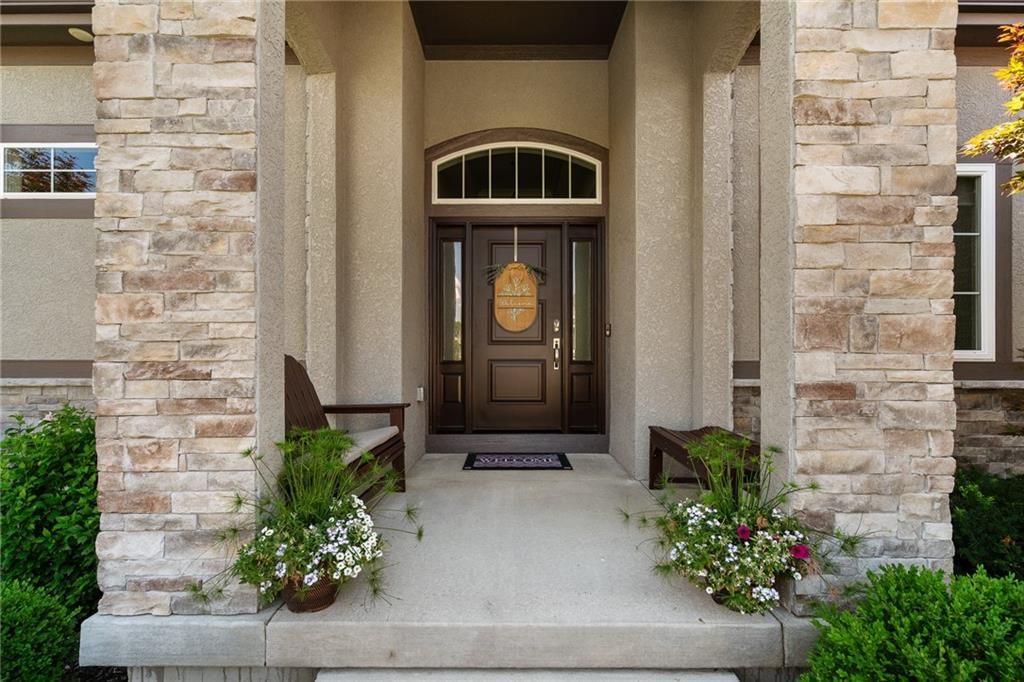 7715 N Wallace Avenue, Kansas City, MO