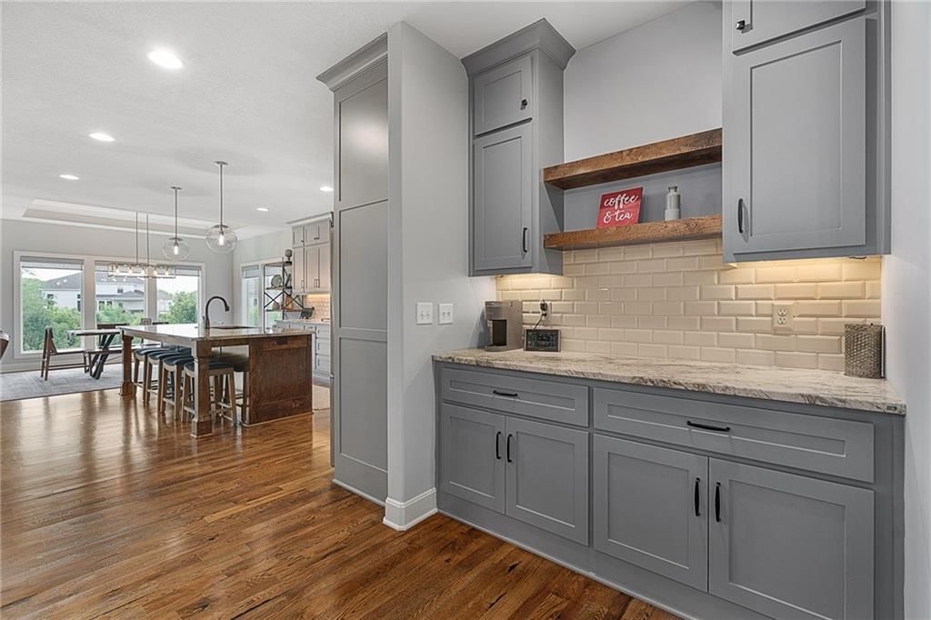7715 N Wallace Avenue — photo 17