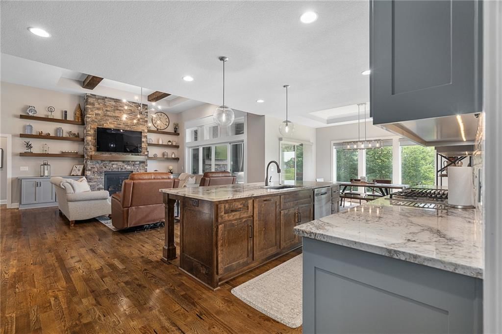 7715 N Wallace Avenue — photo 19