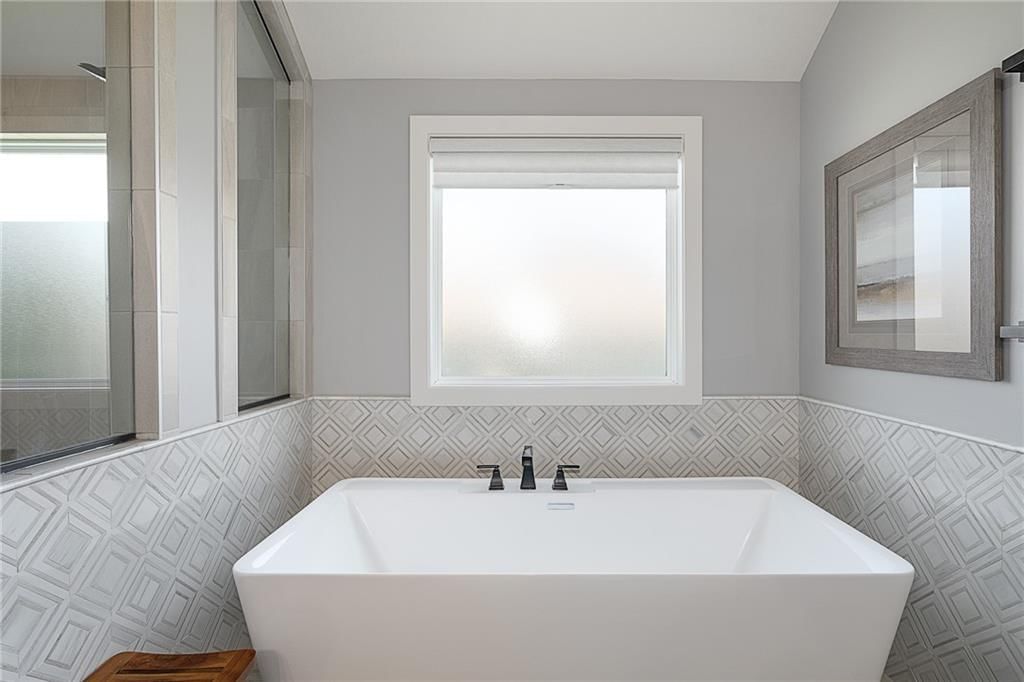 7715 N Wallace Avenue — photo 31