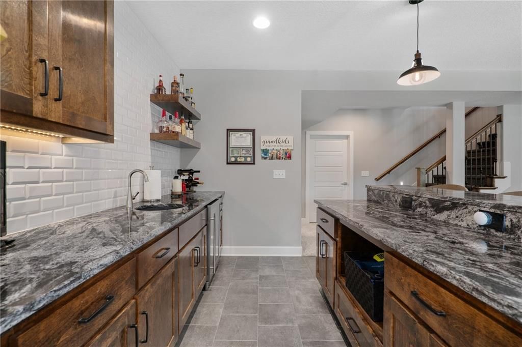 7715 N Wallace Avenue — photo 43