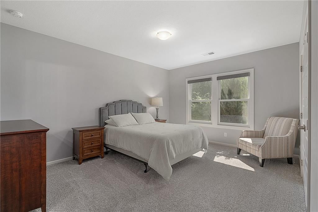 7715 N Wallace Avenue — photo 49