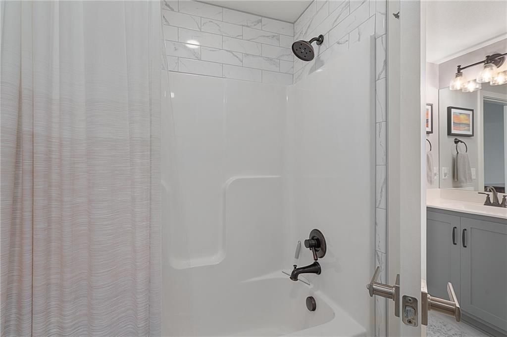 7715 N Wallace Avenue — photo 52
