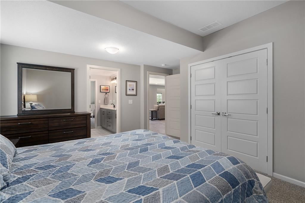 7715 N Wallace Avenue — photo 54