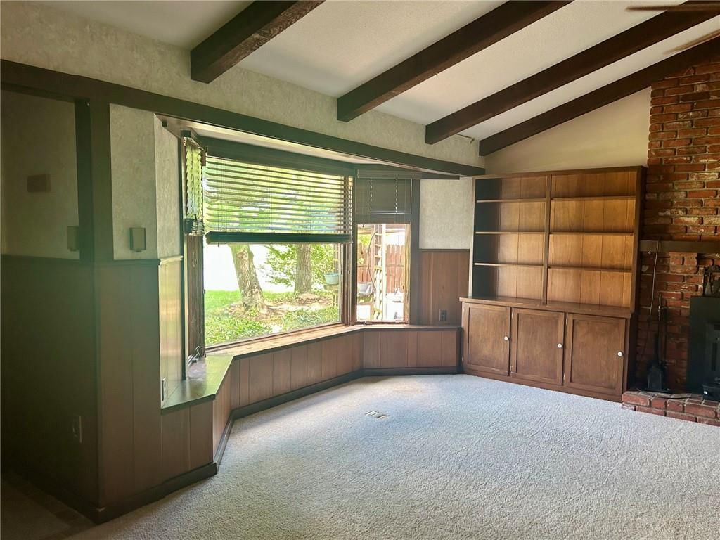 108 Crestview Drive — photo 5