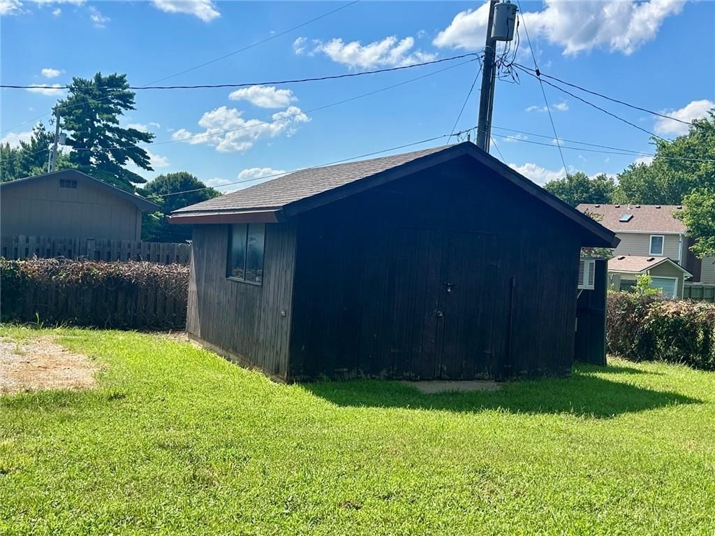 108 Crestview Drive — photo 42