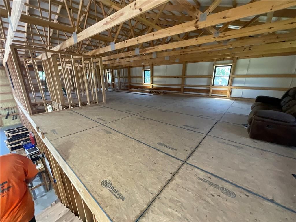 19383 Bottomview Road — photo 26