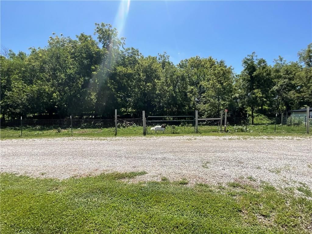 19383 Bottomview Road — photo 35