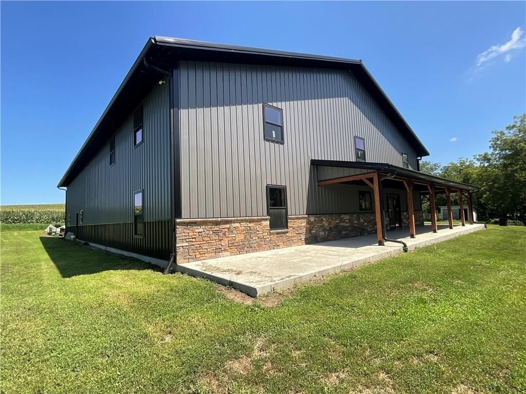 19383 Bottomview Road — photo 8