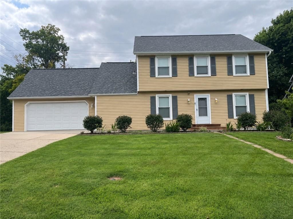 10282 Haskins Street, Lenexa, KS