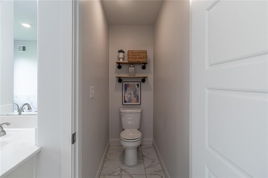 10524 N Randolph Avenue — photo 24