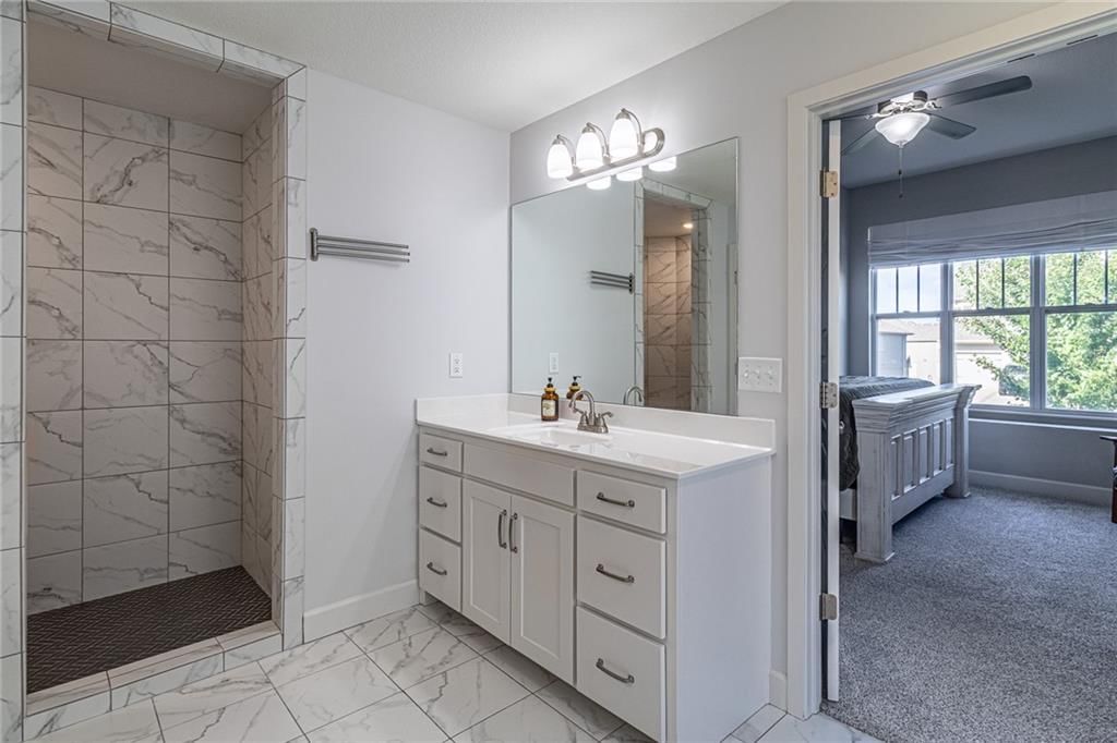 10524 N Randolph Avenue — photo 25