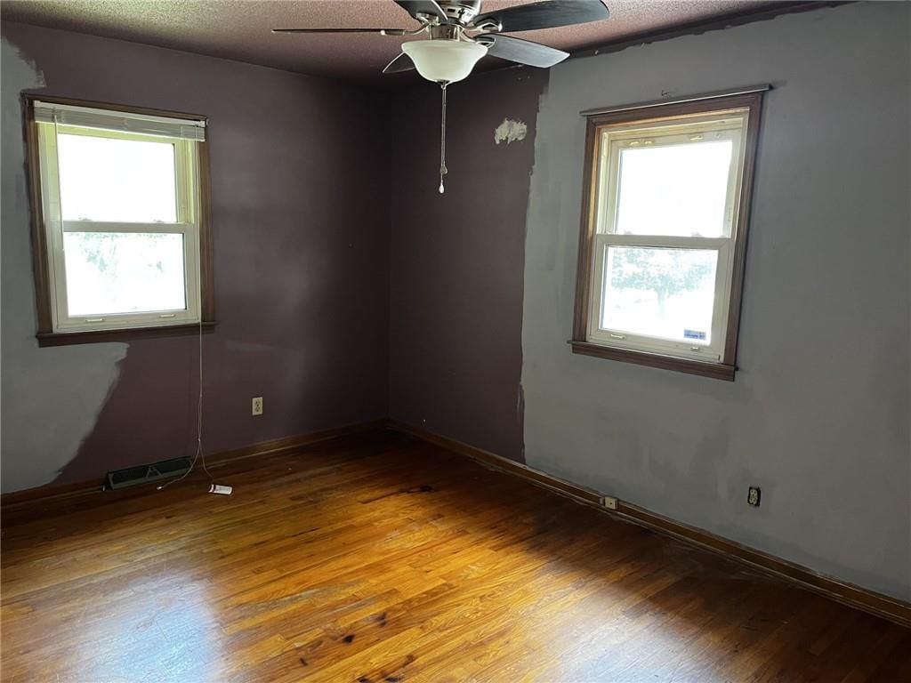 1204 Wornall Road — photo 5