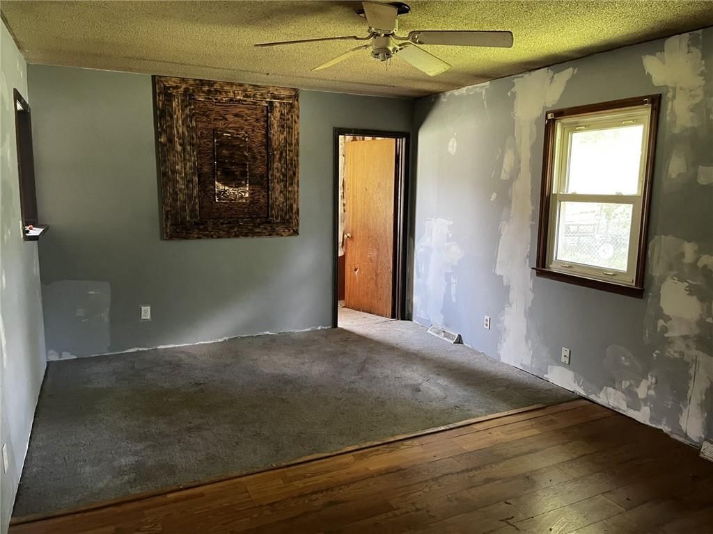 1204 Wornall Road — photo 7