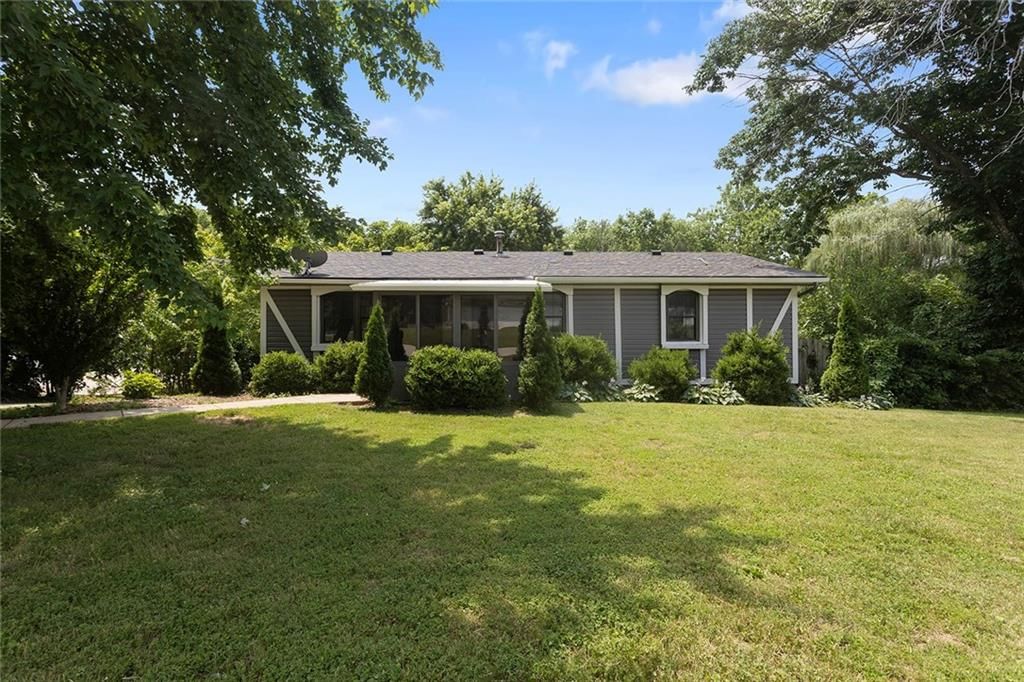 913 Roncelli Road — photo 1