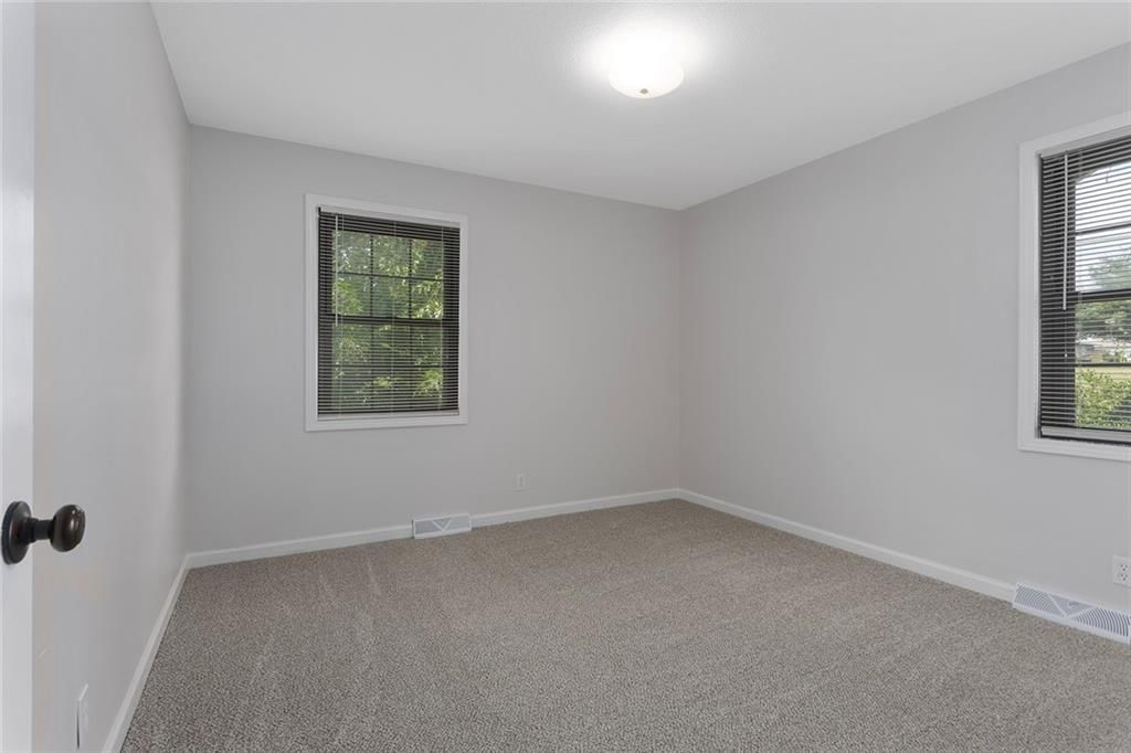 913 Roncelli Road — photo 17