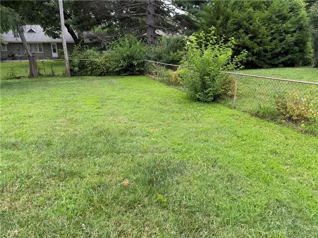 7918 Evanston Avenue — photo 8