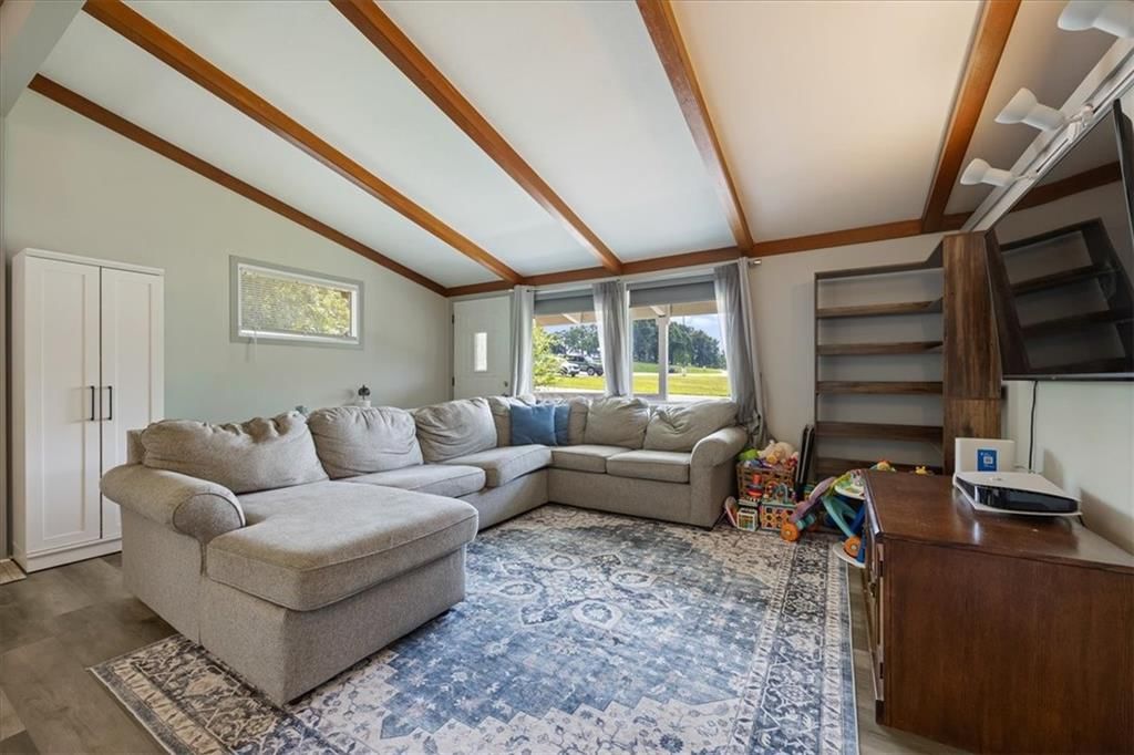 708 W Nickell Avenue — photo 6