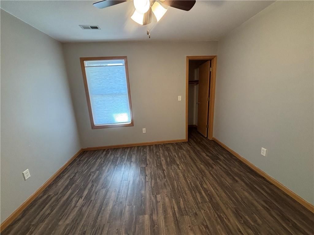 747 S Beech Street — photo 10