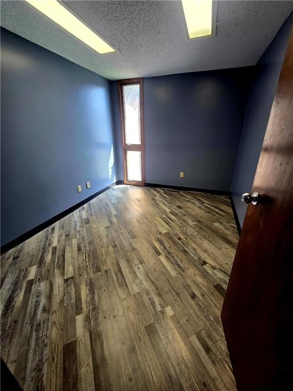 421 Main Street — photo 15