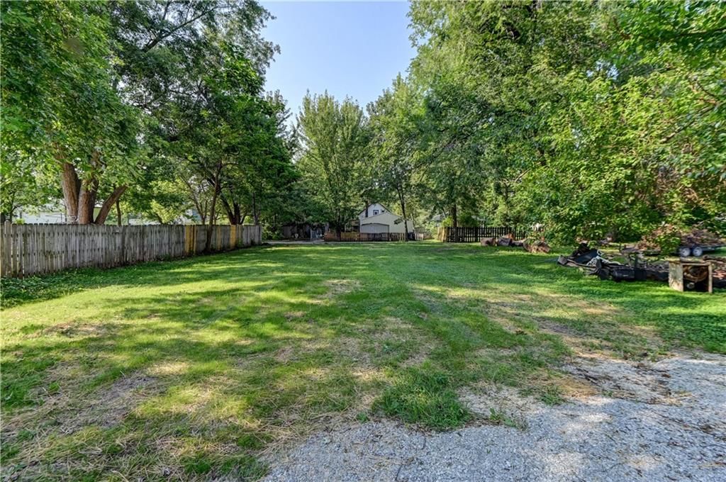 511 E Green Street — photo 48