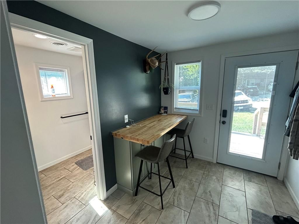 1320 E 3rd Street — photo 5
