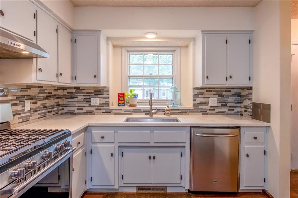 3817 Stetson Drive — photo 13