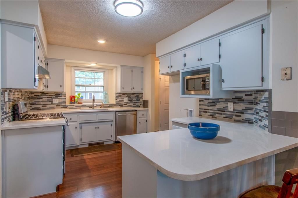 3817 Stetson Drive — photo 9