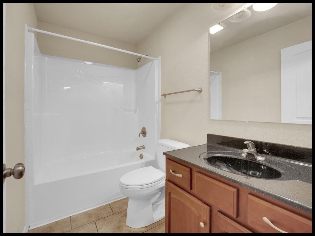 560 NE 115 Road — photo 42