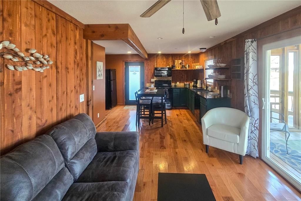 29194 Serene Avenue — photo 11