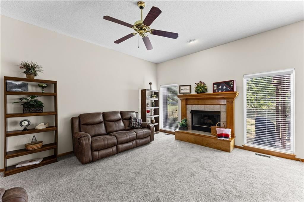 350 N Locust Street, Gardner, KS
