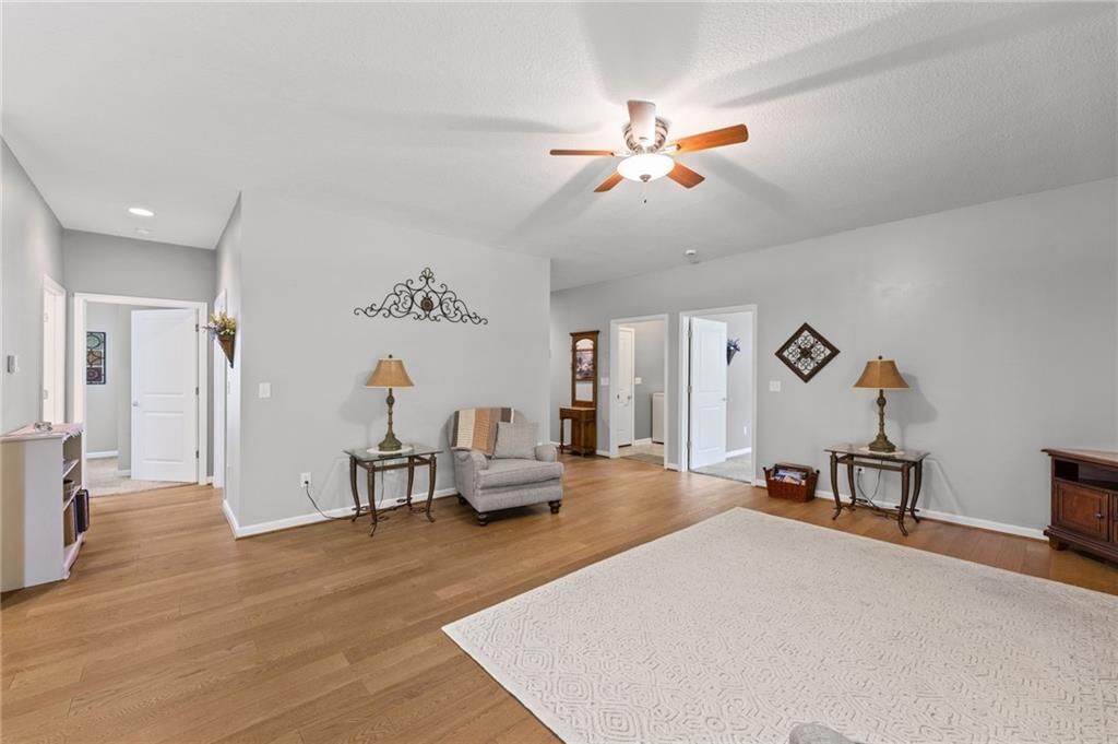 1722 S Willow Street — photo 7