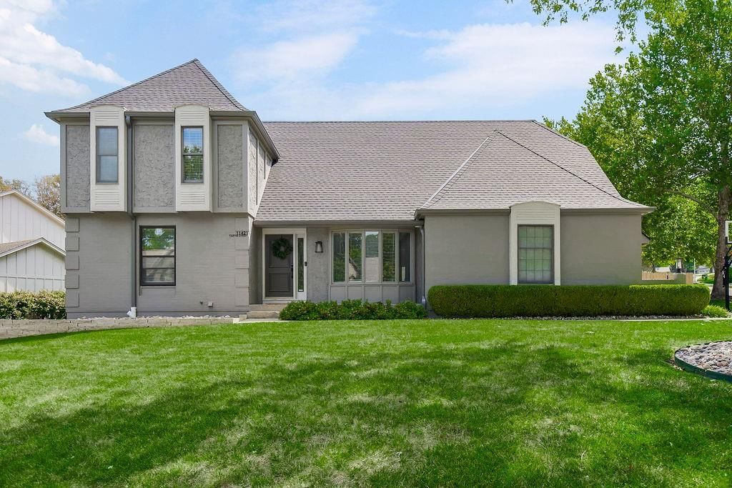 11421 Carter Street, Overland Park, KS